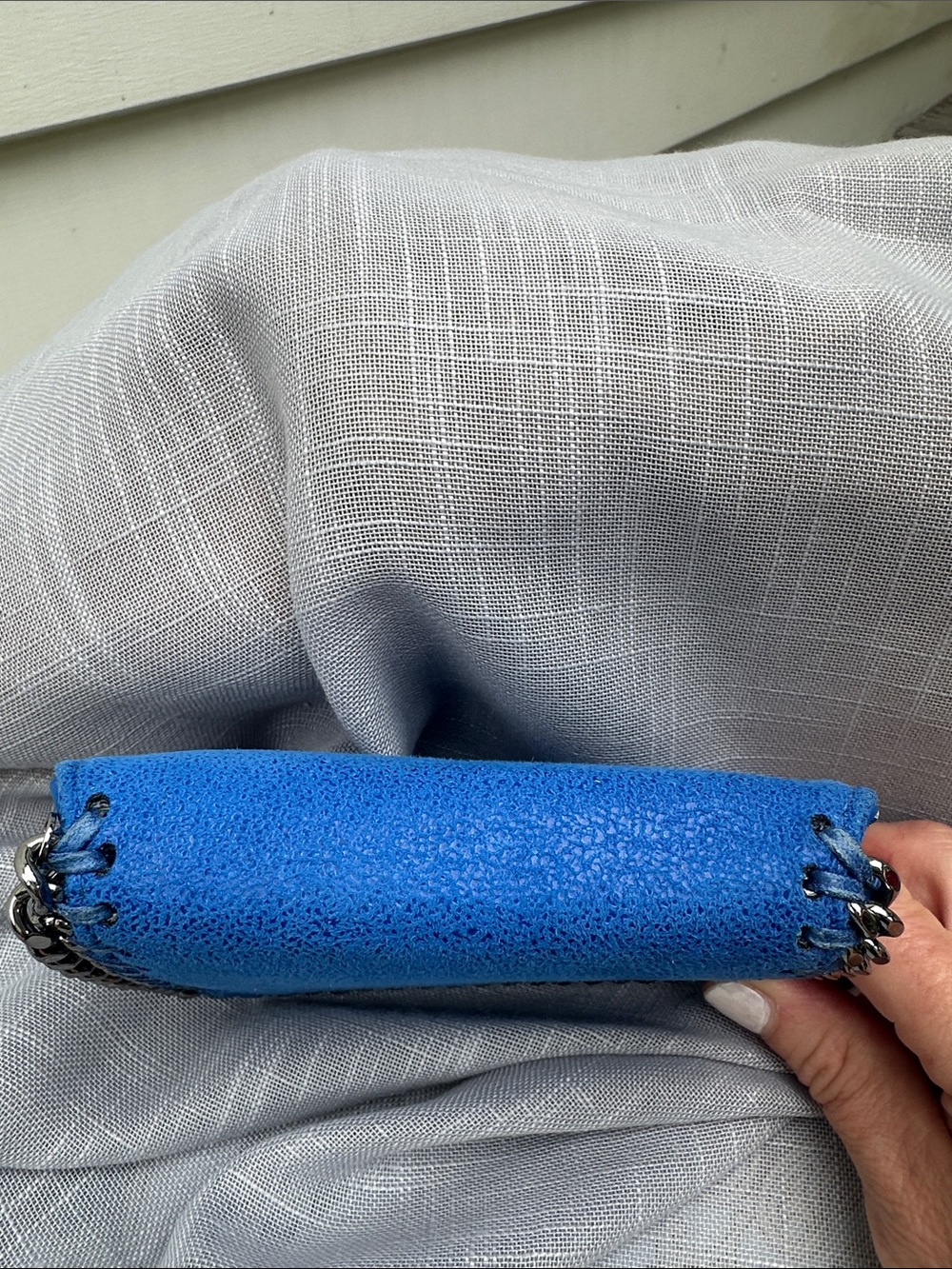 Stella McCartney Bright Blue Silver Chain-Trim Wallet with Logo Charm - Picture 6 of 6